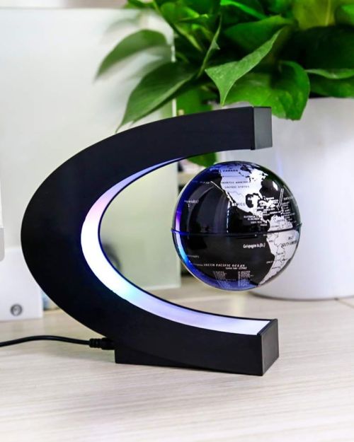 Magnetic Levitating Globe