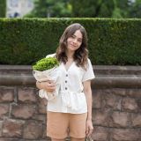 portrait-woman-holding-groceries-bag (3) (1)